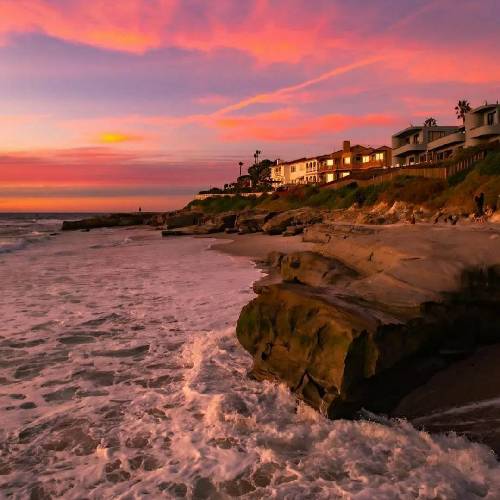  من تنها مثه ماهی توی تنگ فکرم دریاست نه که آبه توی حوض